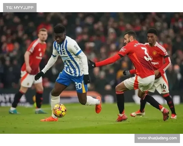 曼联向布莱顿询问巴莱巴转会事宜欲加强中场实力 曼联向布莱顿询问巴莱巴转会事宜欲加强中场实力